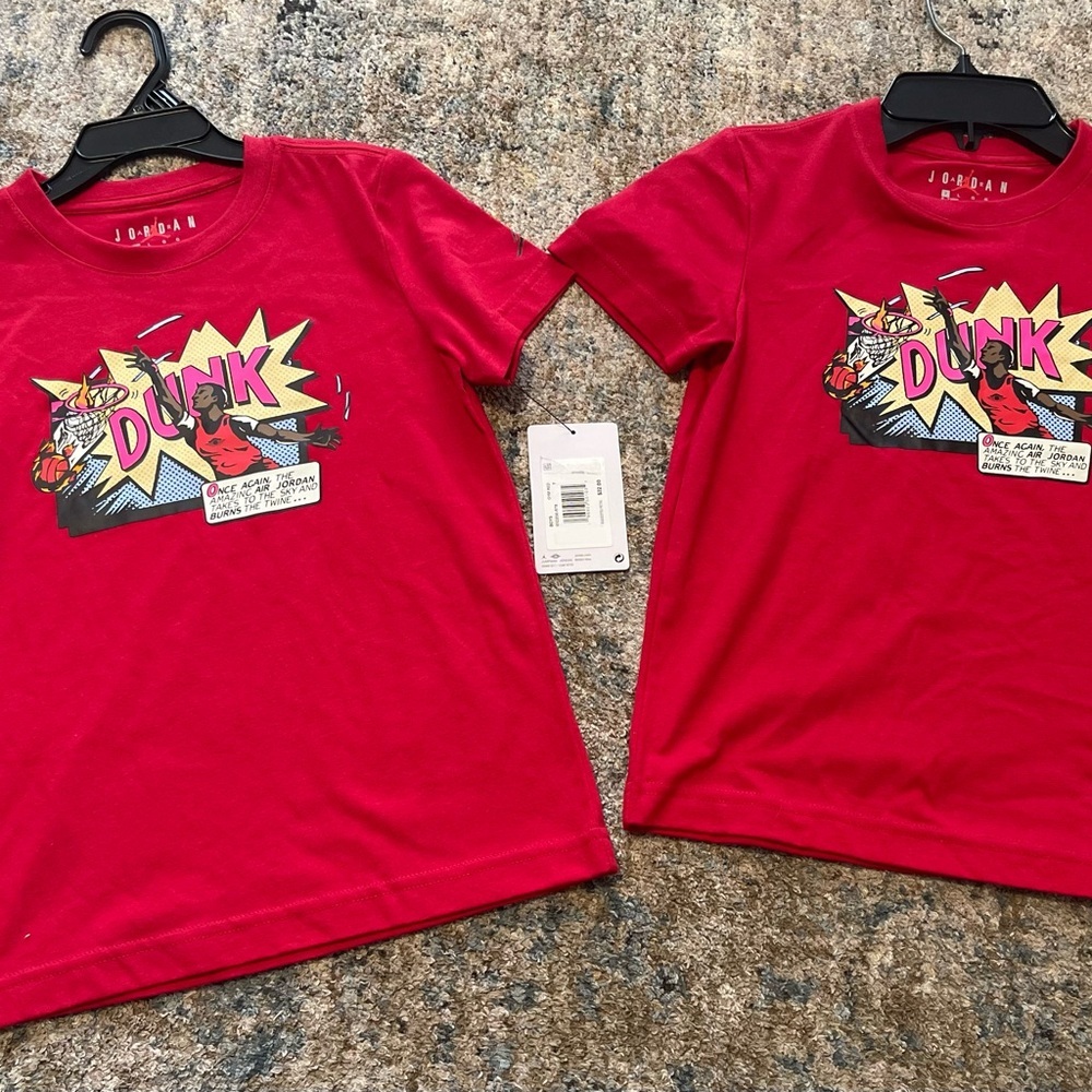 Jordan Kids Red Graphic 'Dunk' Short Sleeve Tee $15 each